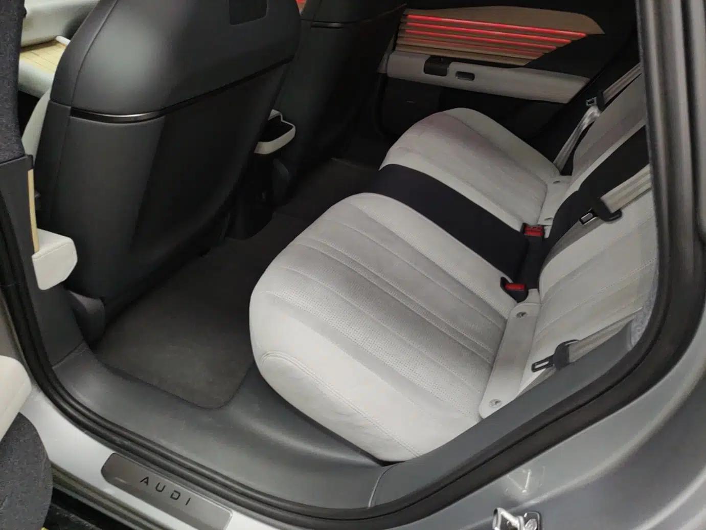 Audi E5 Sportback 2026 Flagship Quattro Model — миниатюра 19