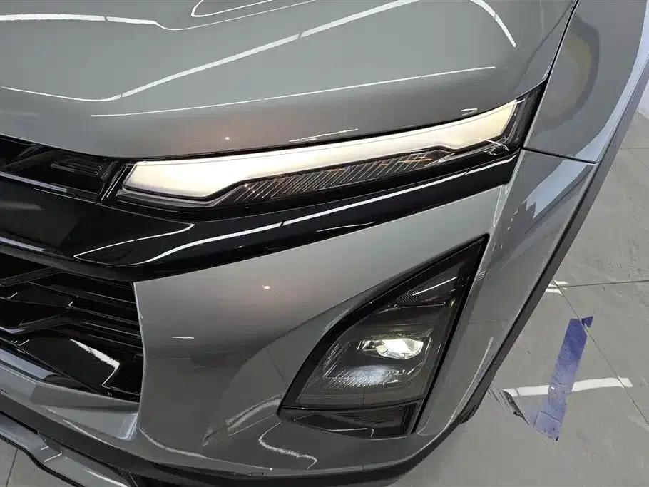 2024 Chevrolet Equinox Plus 102km RS Ultimate Edition — миниатюра 5
