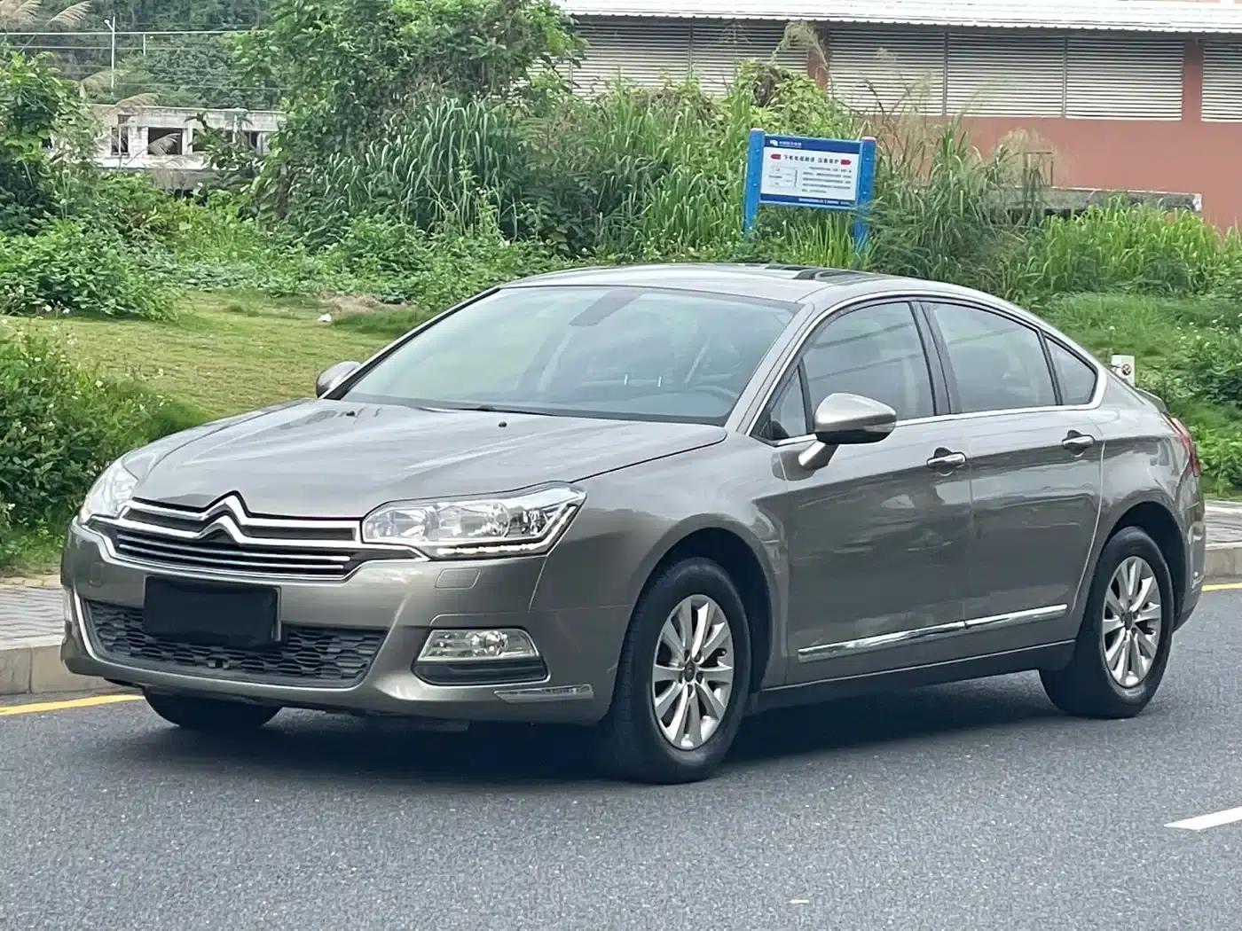 Citroën C5 2013 2.0L Automatic Premium Edition — миниатюра 1