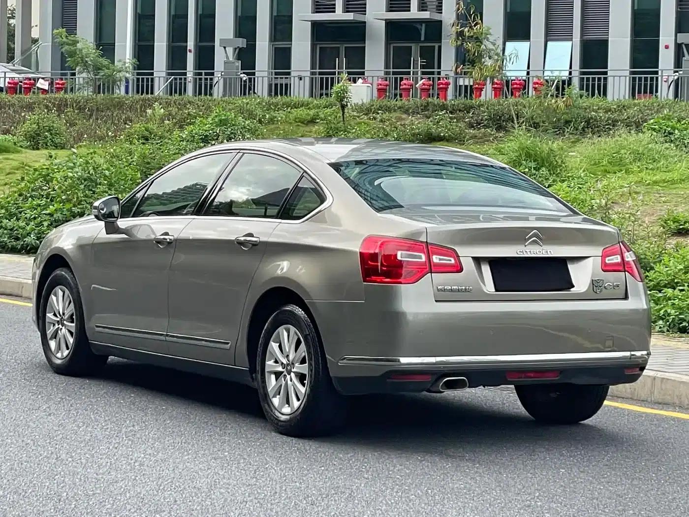 Citroën C5 2013 2.0L Automatic Premium Edition — миниатюра 4