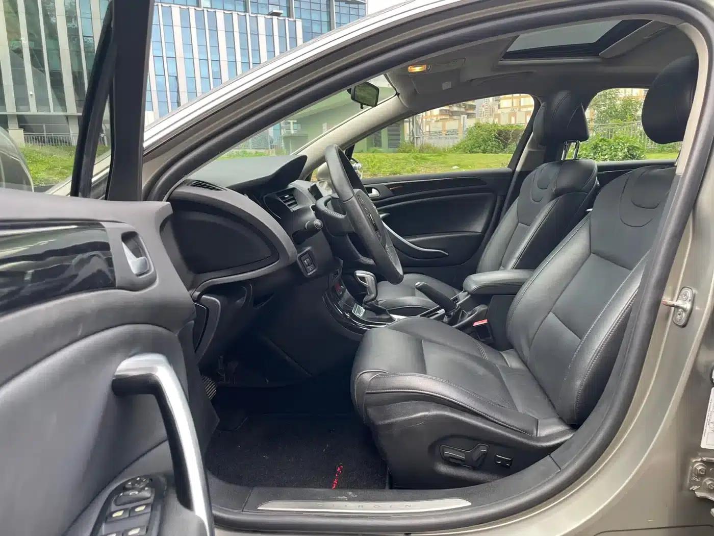 Citroën C5 2013 2.0L Automatic Premium Edition — миниатюра 6
