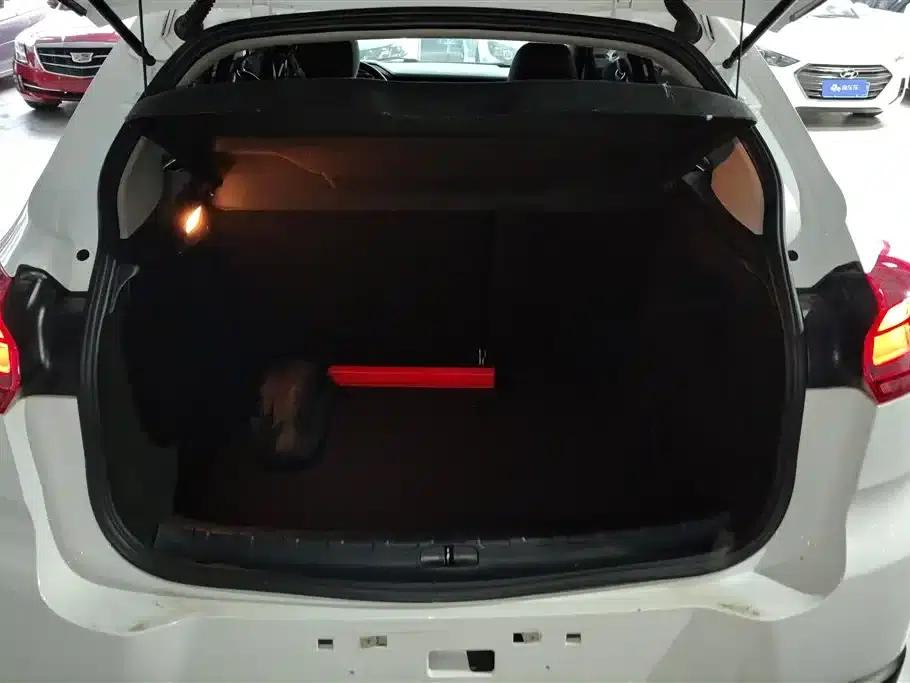 Citroën C3-XR 2021 190THP DCT Premium Edition — миниатюра 4