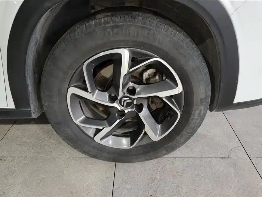 Citroën C3-XR 2021 190THP DCT Premium Edition — миниатюра 6