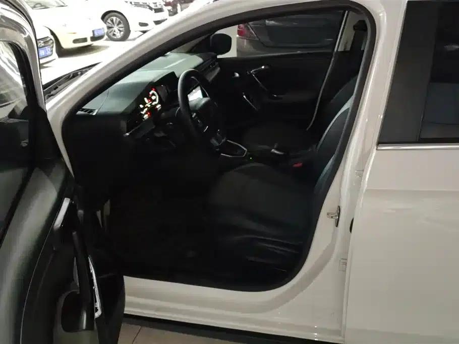 Citroën C3-XR 2021 190THP DCT Premium Edition — миниатюра 9
