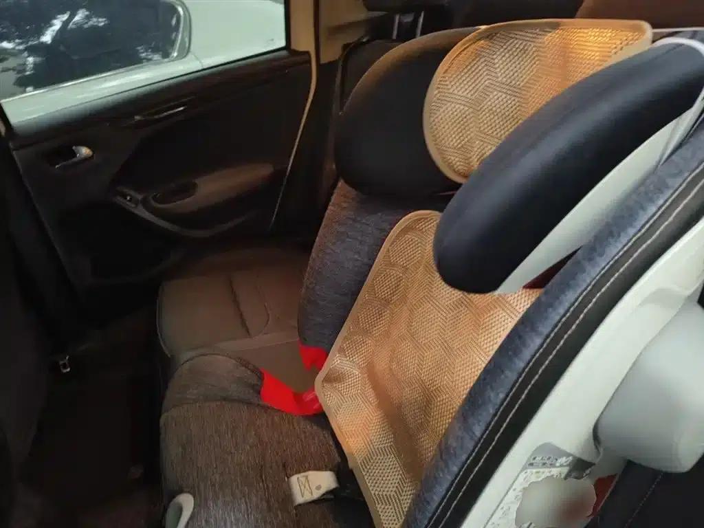 Citroën C3-XR 2021 190THP DCT Premium Edition — миниатюра 14