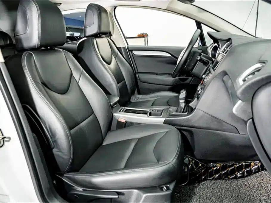 Citroën C4L 2016 1.2T Automatic Elite — миниатюра 19