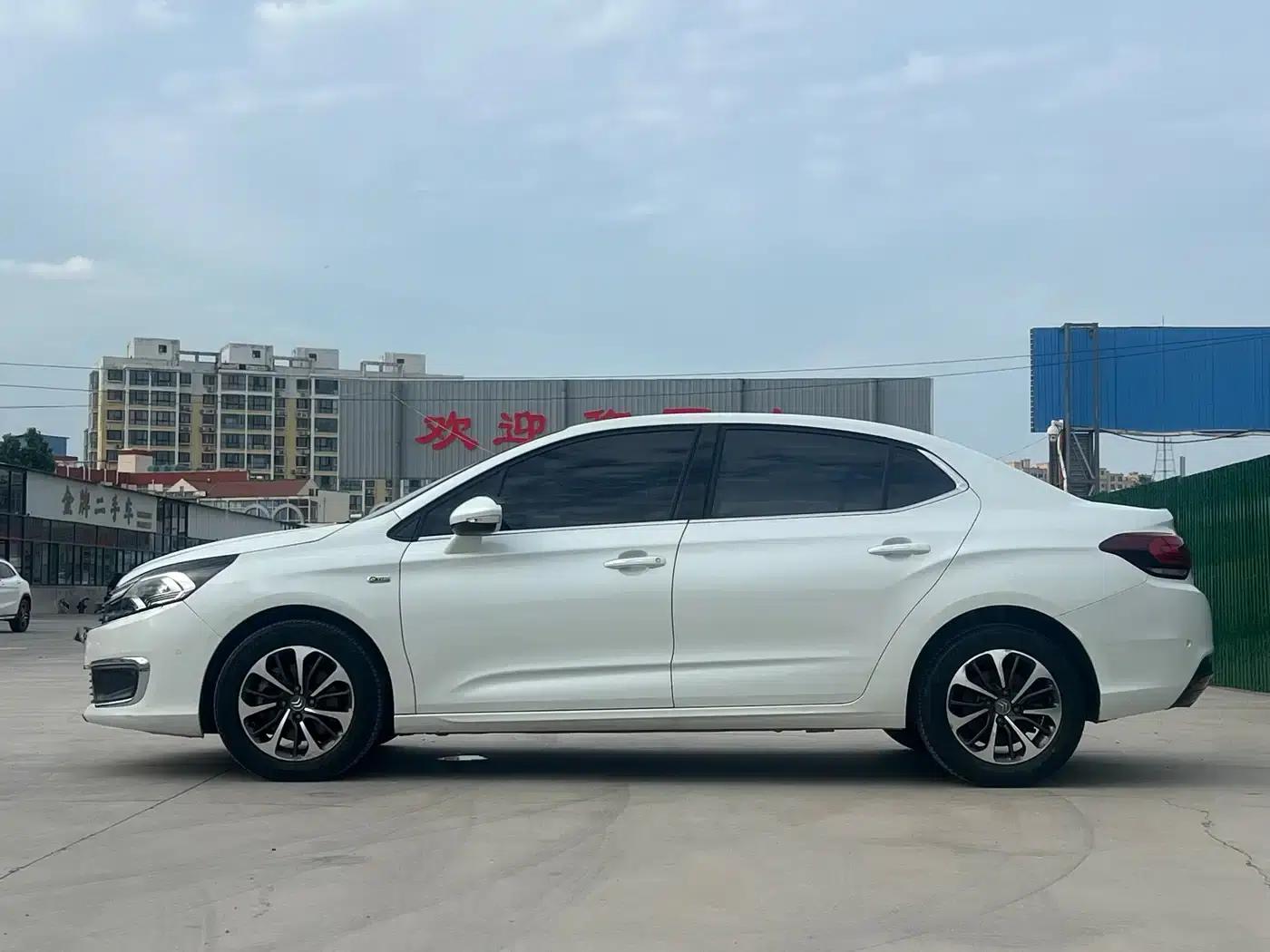 Citroën C4L 2016 1.2T Automatic Elite — миниатюра 4