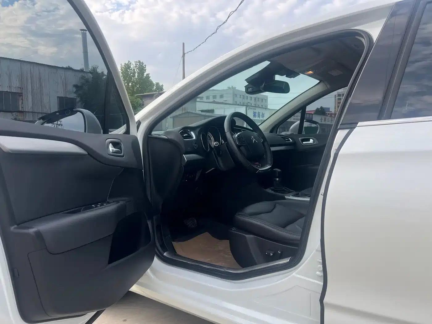 Citroën C4L 2016 1.2T Automatic Elite — миниатюра 9