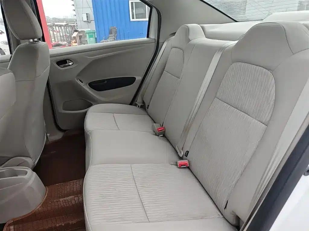 2016 Citroën Elysee 1.6L Manual Fashion Edition — миниатюра 17