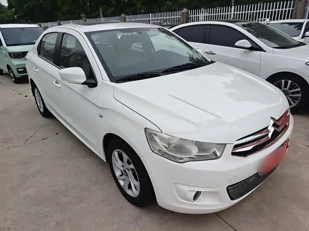 2016 Citroën Elysee 1.6L Manual Fashion Edition — миниатюра 4
