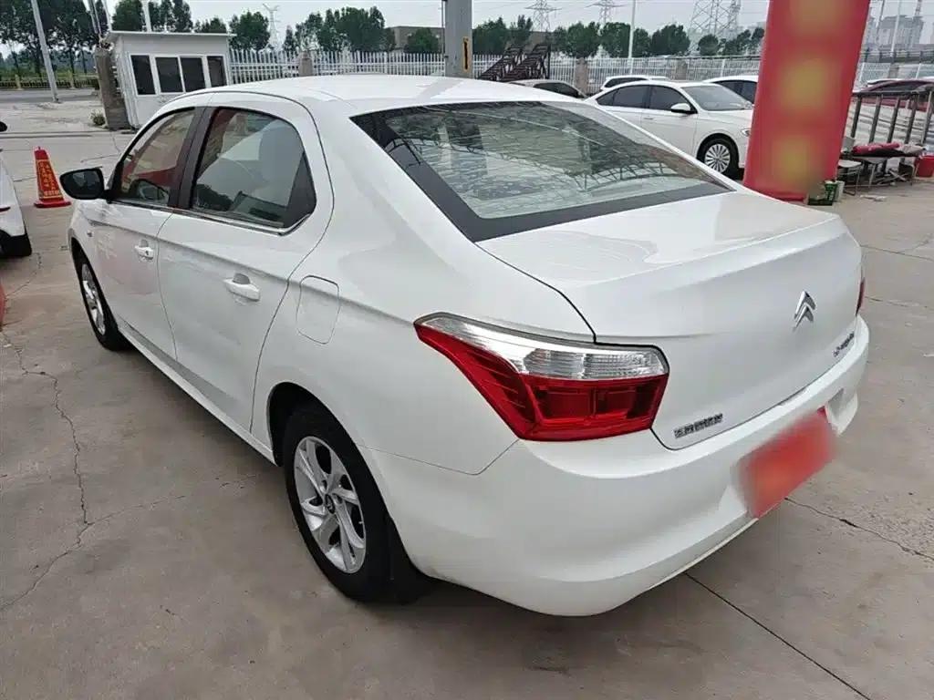 2016 Citroën Elysee 1.6L Manual Fashion Edition — миниатюра 5