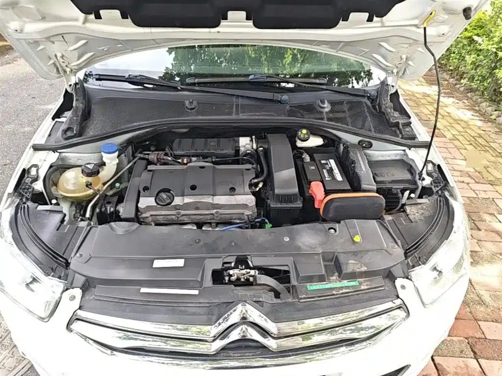 2016 Citroën Elysee 1.6L Automatic Comfort — миниатюра 20