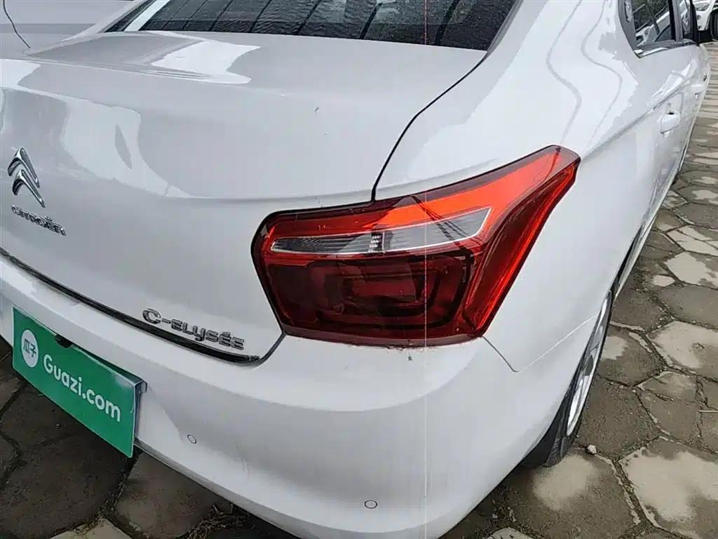 2018 Citroën Elysee 1.6L Automatic Comfort — миниатюра 8