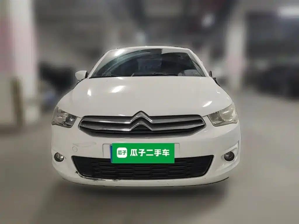 2015 Citroën Elysee Premium Edition 1.6L Automatic Fashion Model — миниатюра 24