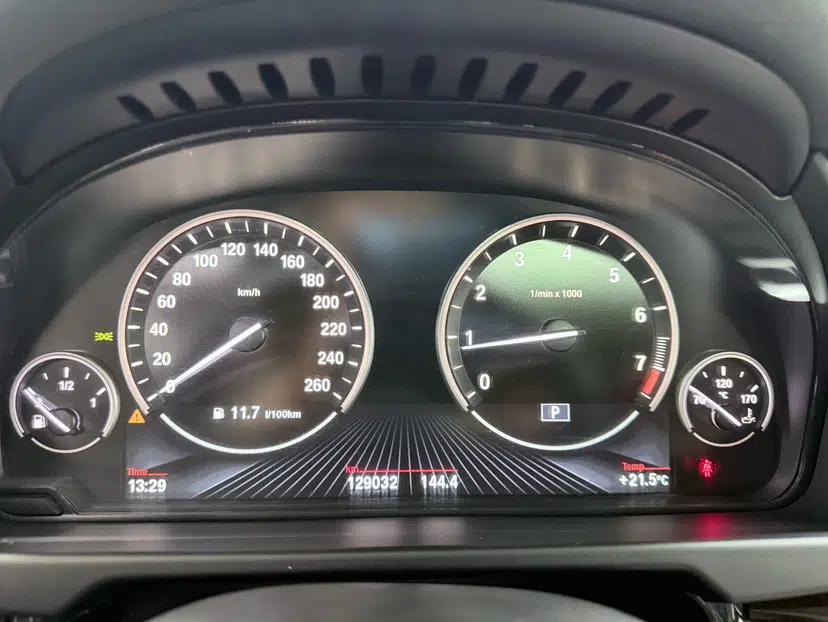 BMW X6 2015 xDrive28i — миниатюра 12