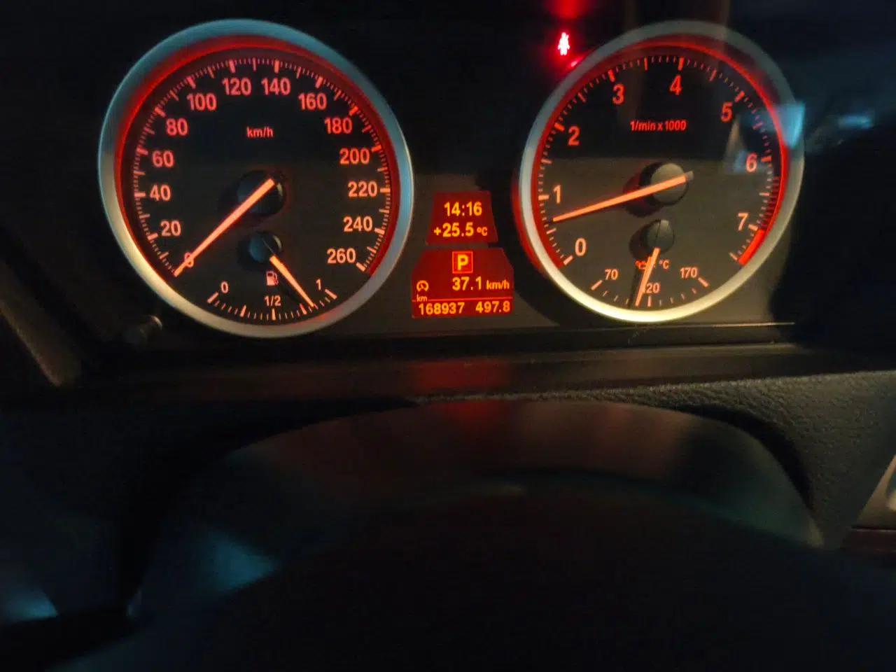 BMW X6 2012 xDrive35i — миниатюра 13