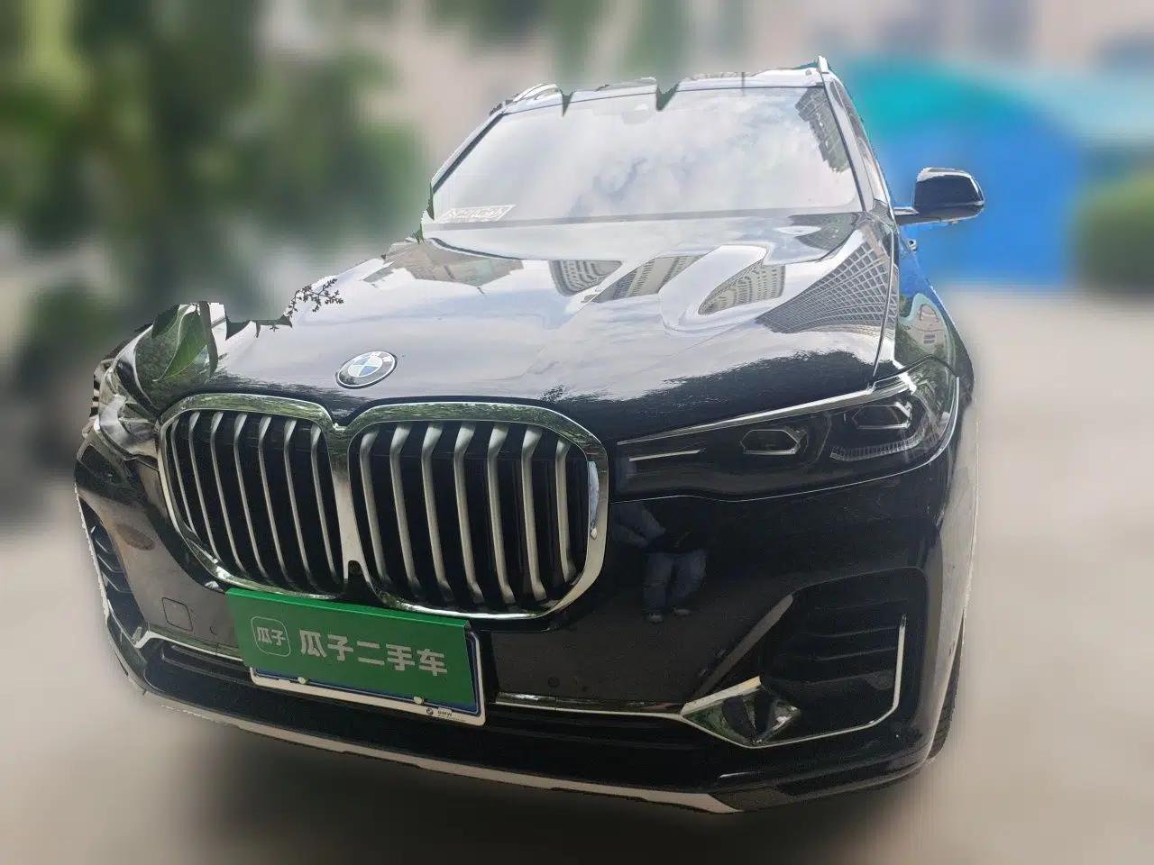BMW X7 2022 xDrive40i Luxury Package with Leading Features — миниатюра 2
