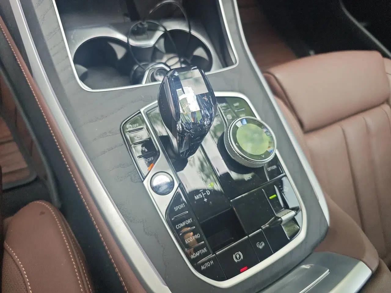 BMW X7 2022 xDrive40i Luxury Package with Leading Features — миниатюра 15