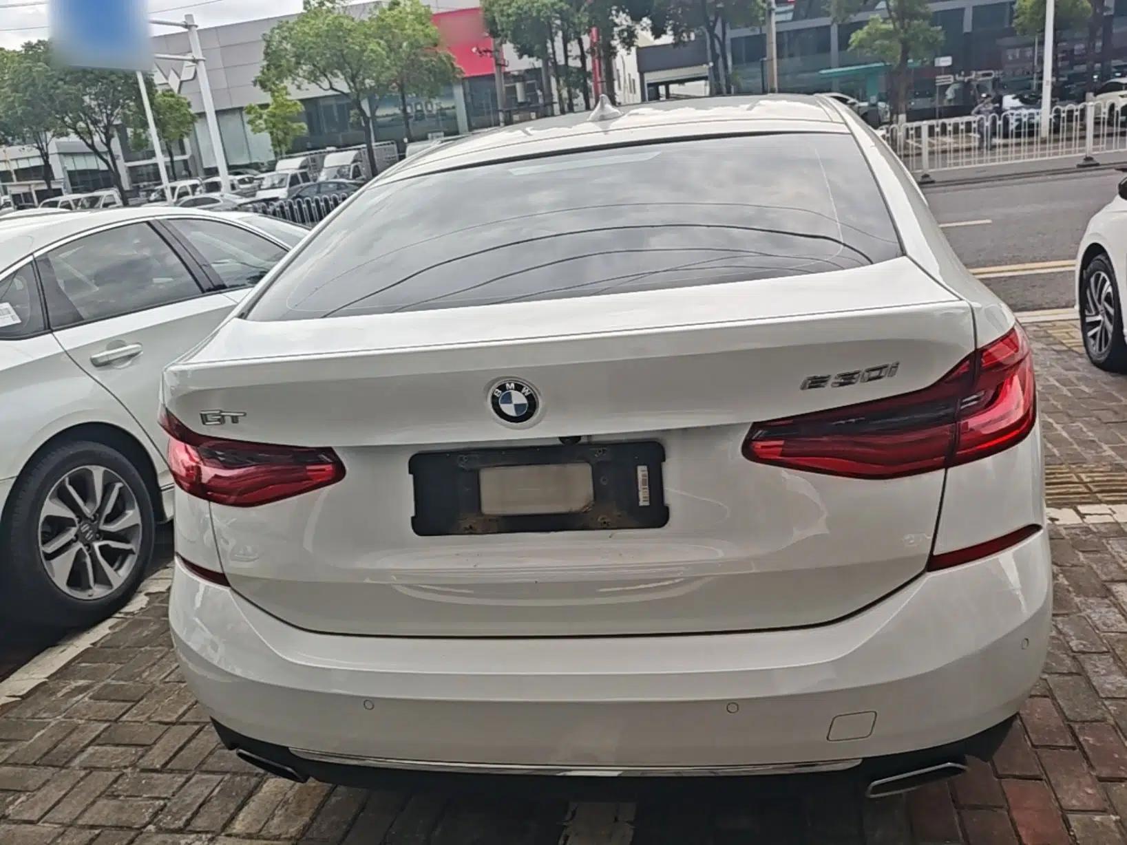 BMW 6 Series GT 2019 630i Luxury Design Package — миниатюра 5