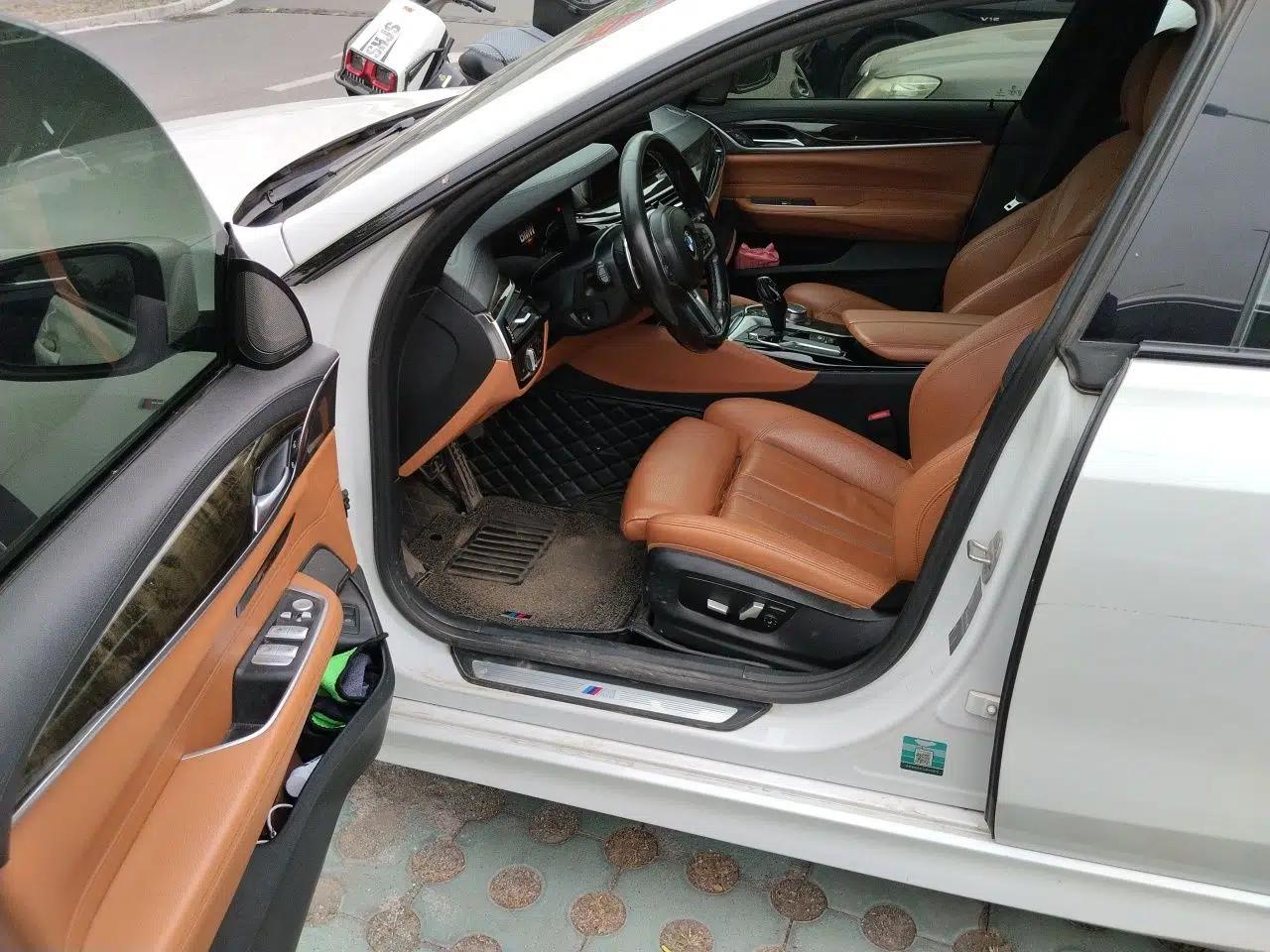 BMW 6 Series GT 2018 630i M Sport Package — миниатюра 17