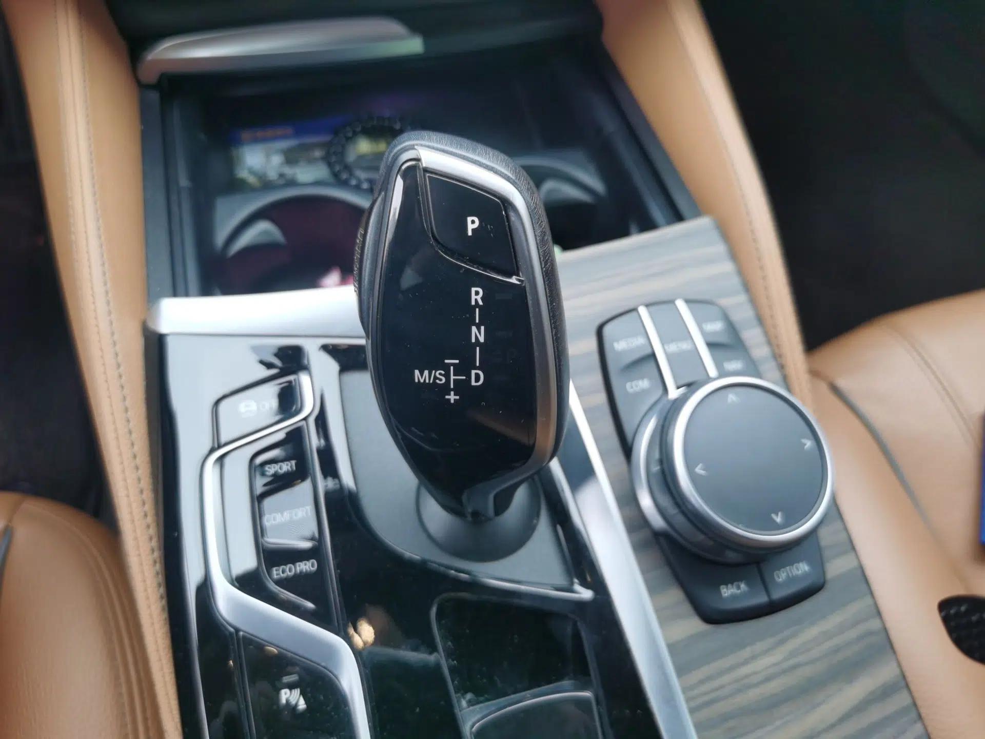 BMW 6 Series GT 2021 Updated 630i Luxury Design Package — миниатюра 15