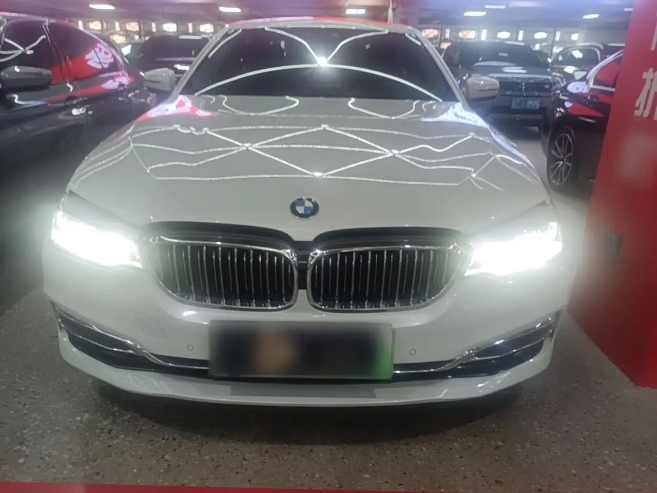 BMW 5 Series New Energy 2020 Mileage Upgrade Version 530Le Luxury Package — миниатюра 2