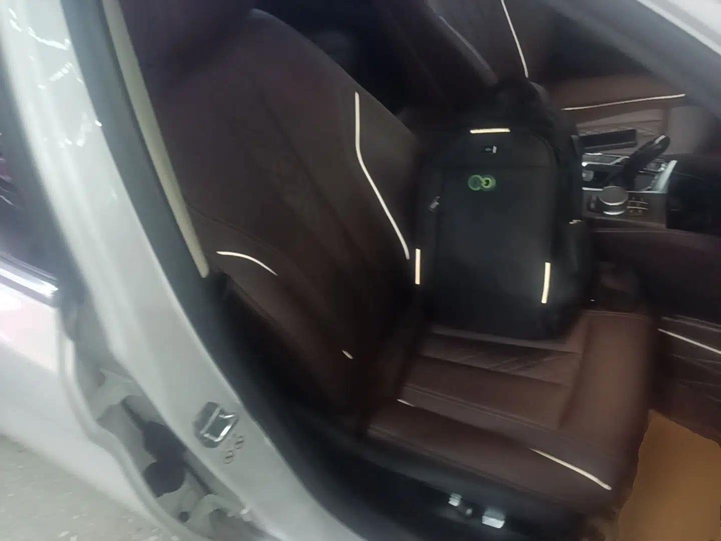 BMW 5 Series New Energy 2020 Mileage Upgrade Version 530Le Luxury Package — миниатюра 23