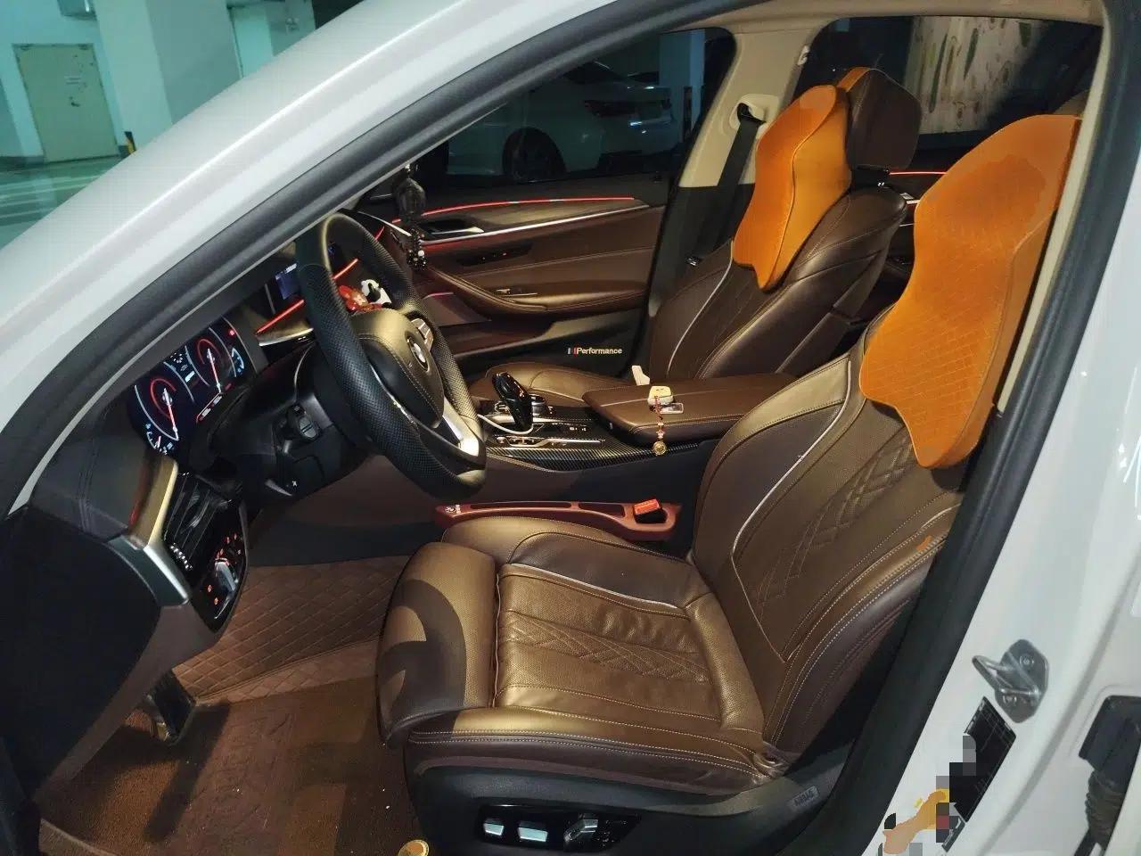 BMW 5 Series New Energy 2019 530Le Pioneer Edition — миниатюра 16