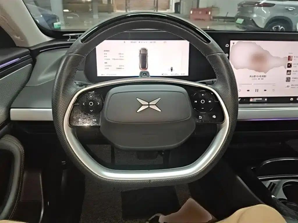 XPeng P7 2020 670E — миниатюра 11