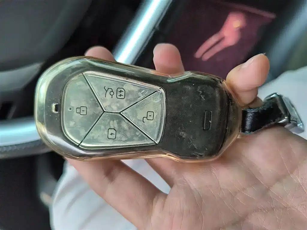 XPeng P7 2022 model 480G+ — миниатюра 12
