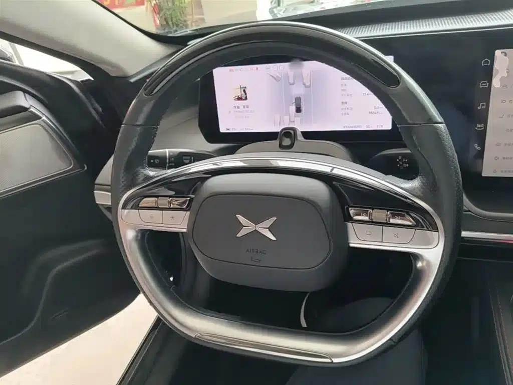 XPeng P7 2023 P7i 702 Pro — миниатюра 11