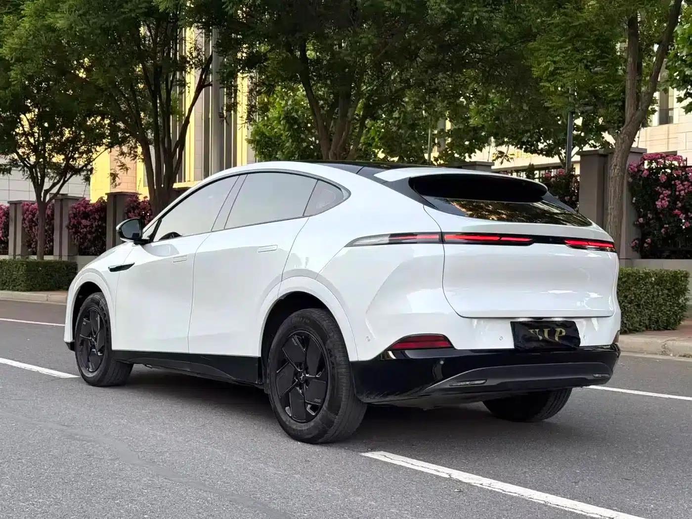XPeng G6 2025 Model 625 Long Range Max Tech Edition — миниатюра 11