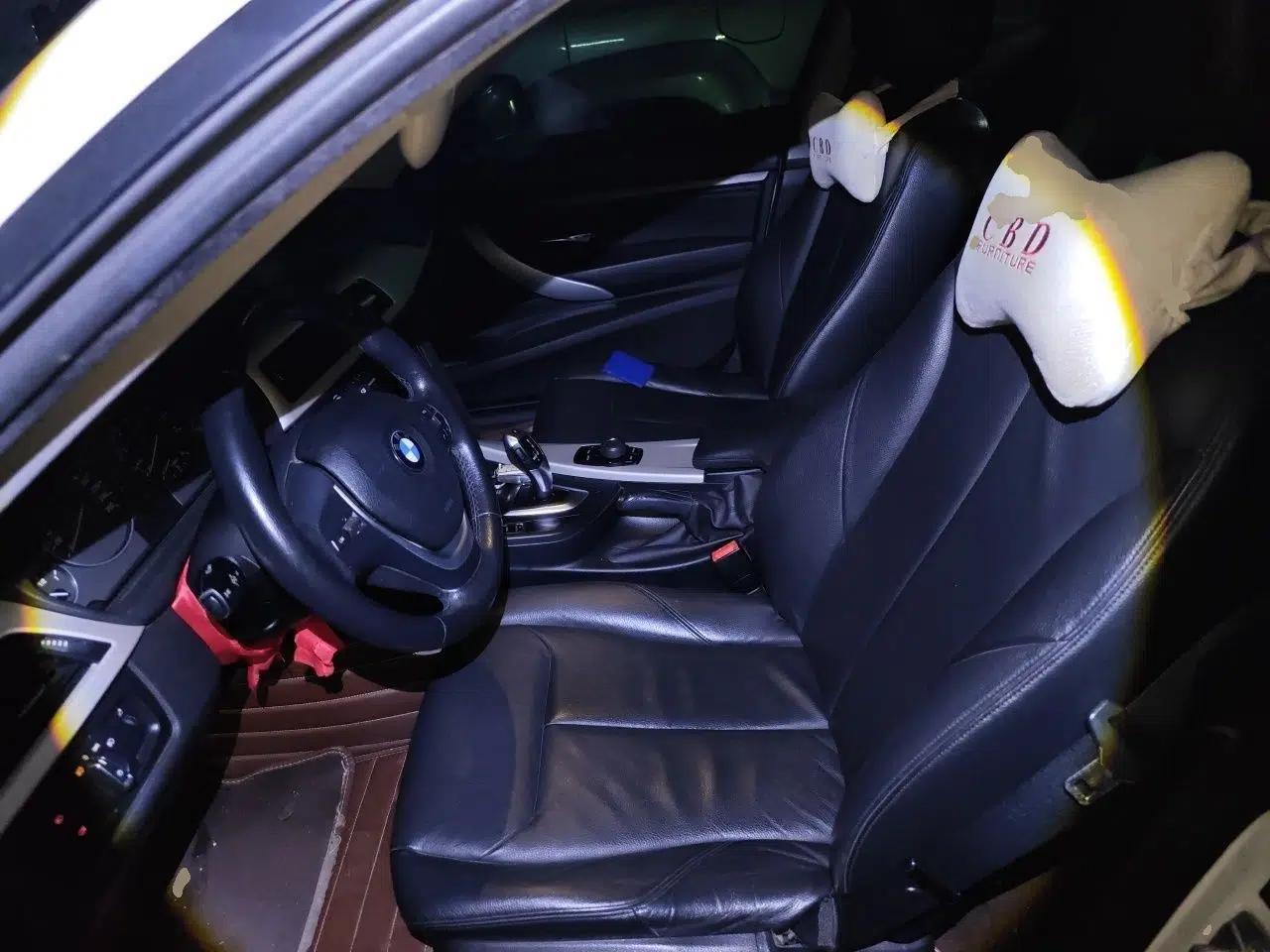 BMW 3 Series GT 2013 320i Leading Model — миниатюра 16