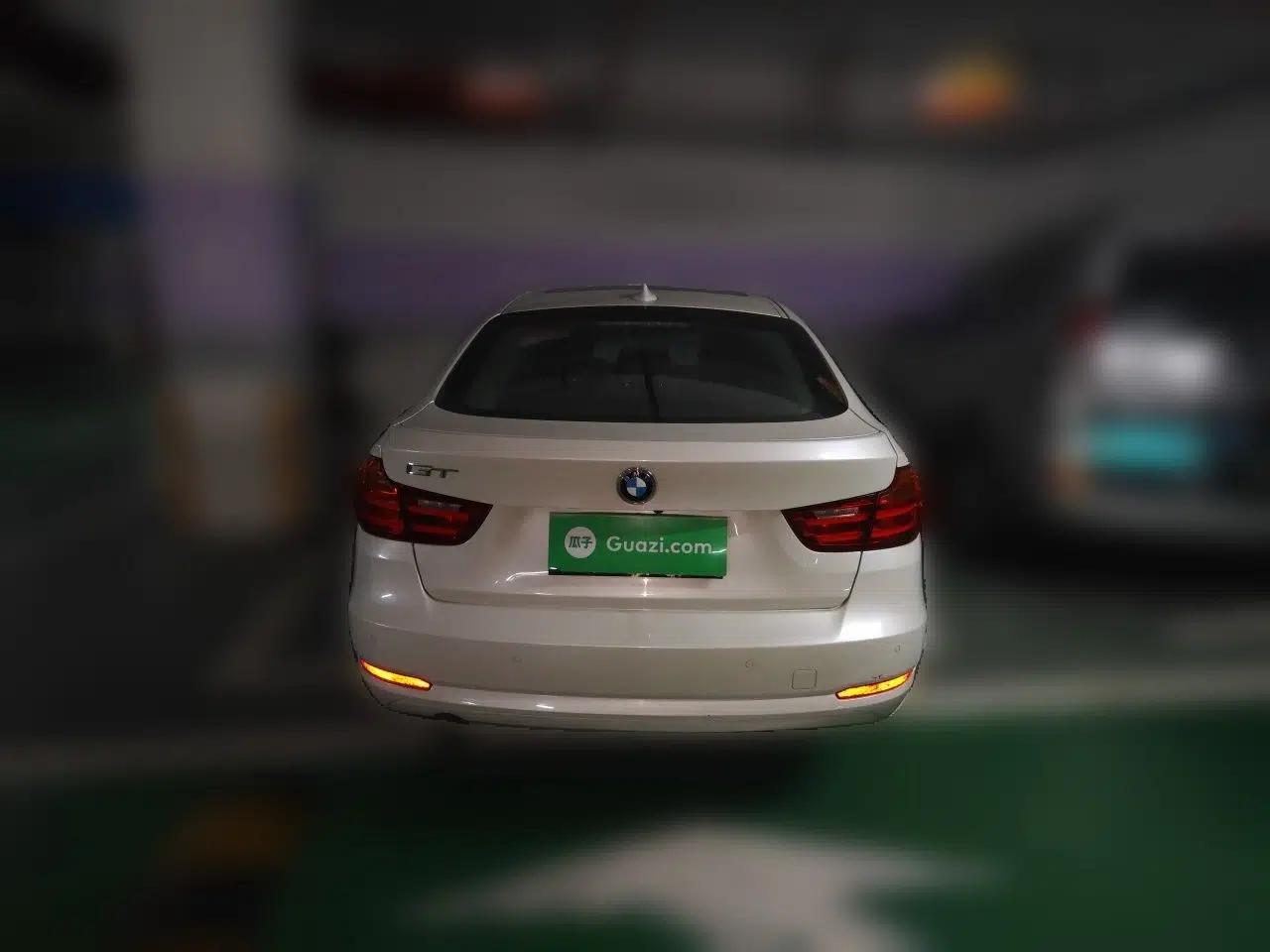 BMW 3 Series GT 2013 320i Leading Model — миниатюра 5