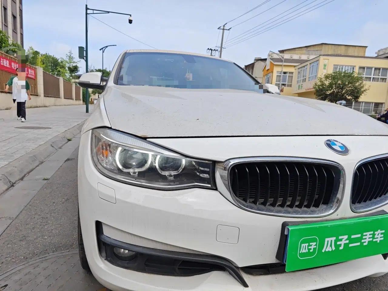 BMW 3 Series GT 2014 320i Leading Model — миниатюра 7