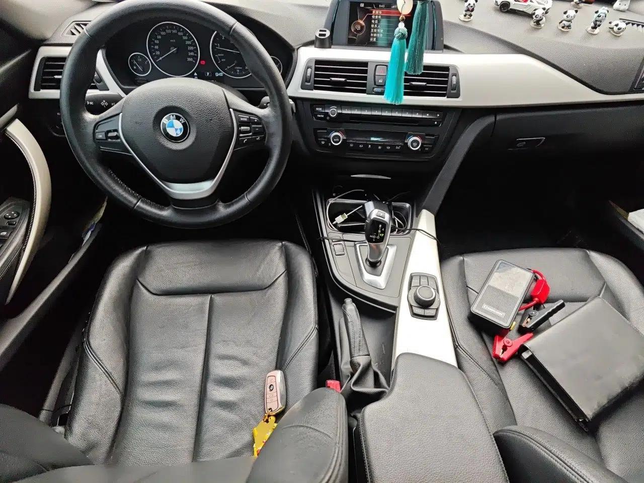 BMW 3 Series GT 2014 320i Leading Model — миниатюра 10