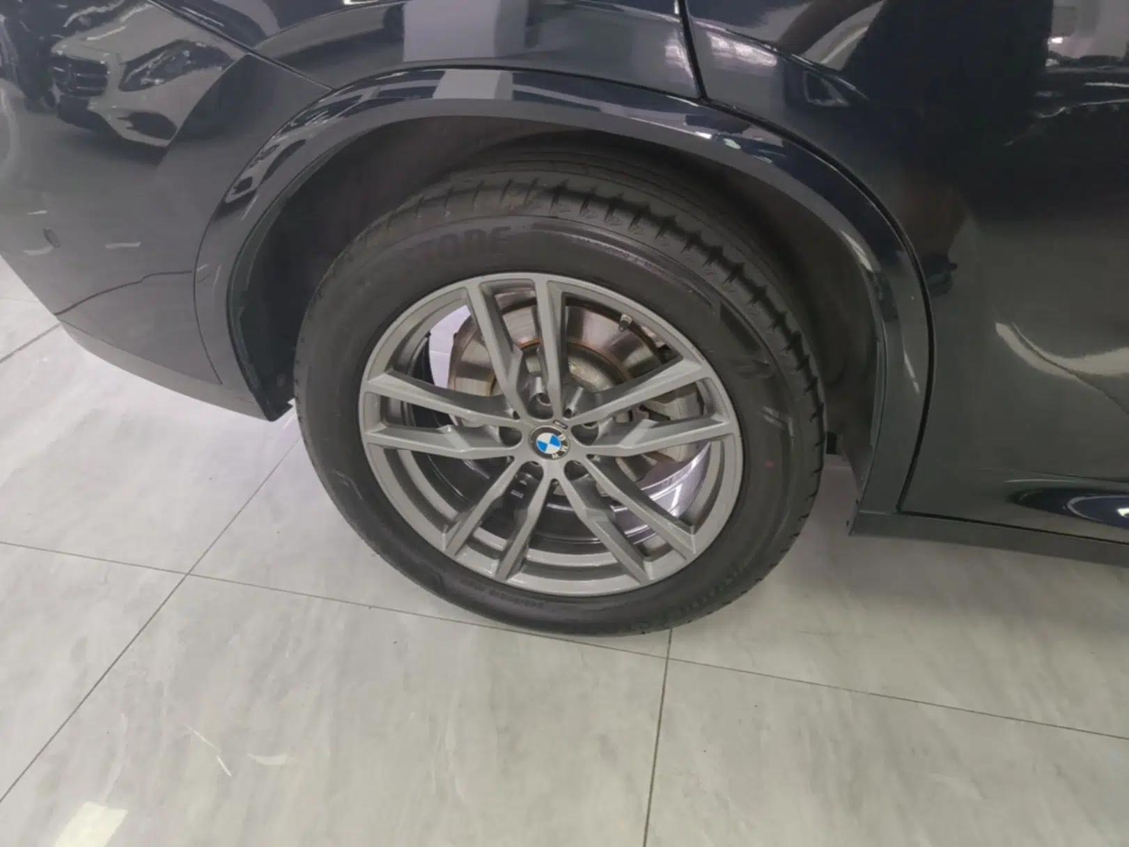 BMW X4 2020 xDrive25i M Sport Package — миниатюра 10