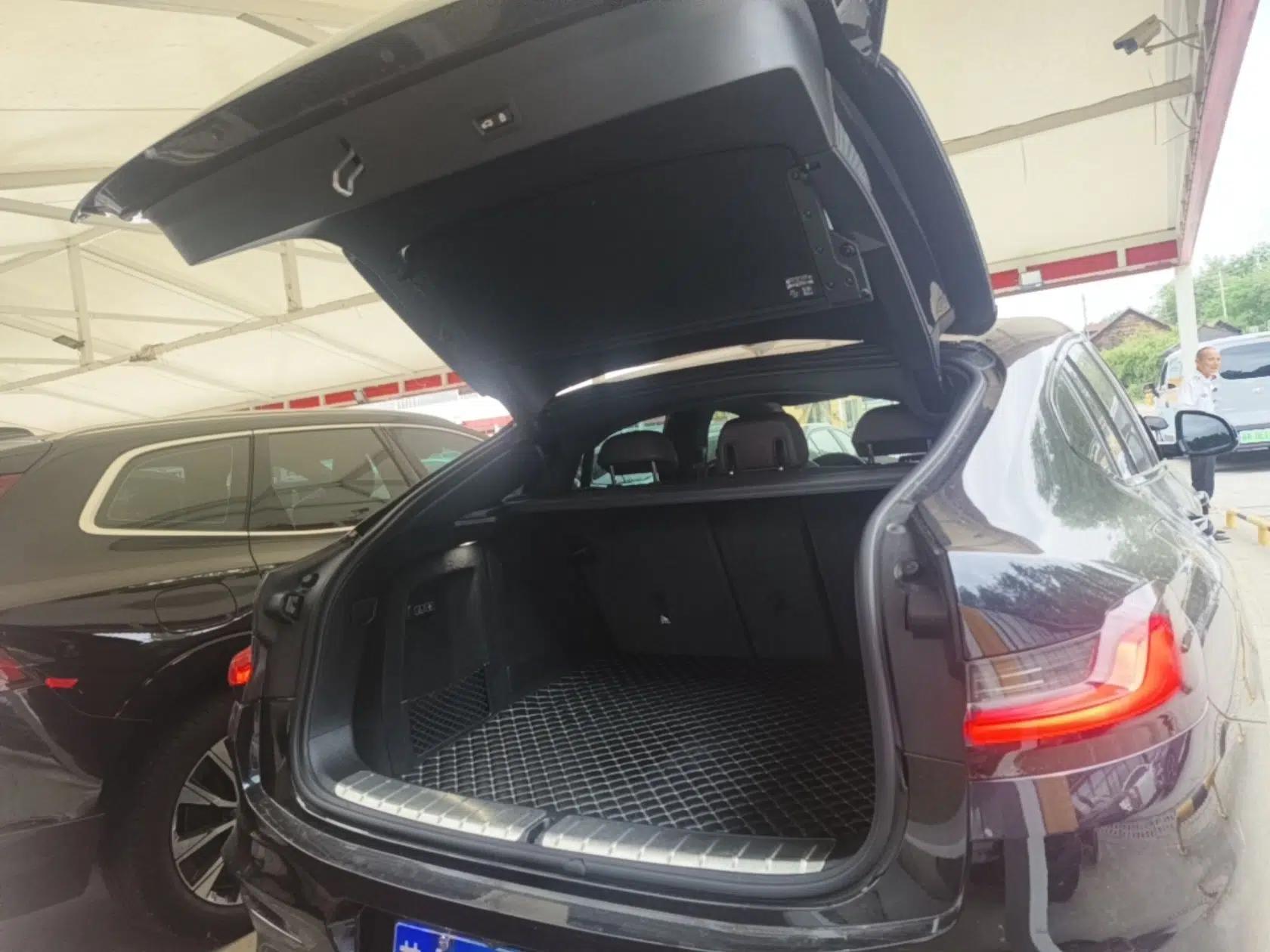 BMW X4 2021 xDrive 25i M Sport Night Edition package — миниатюра 22