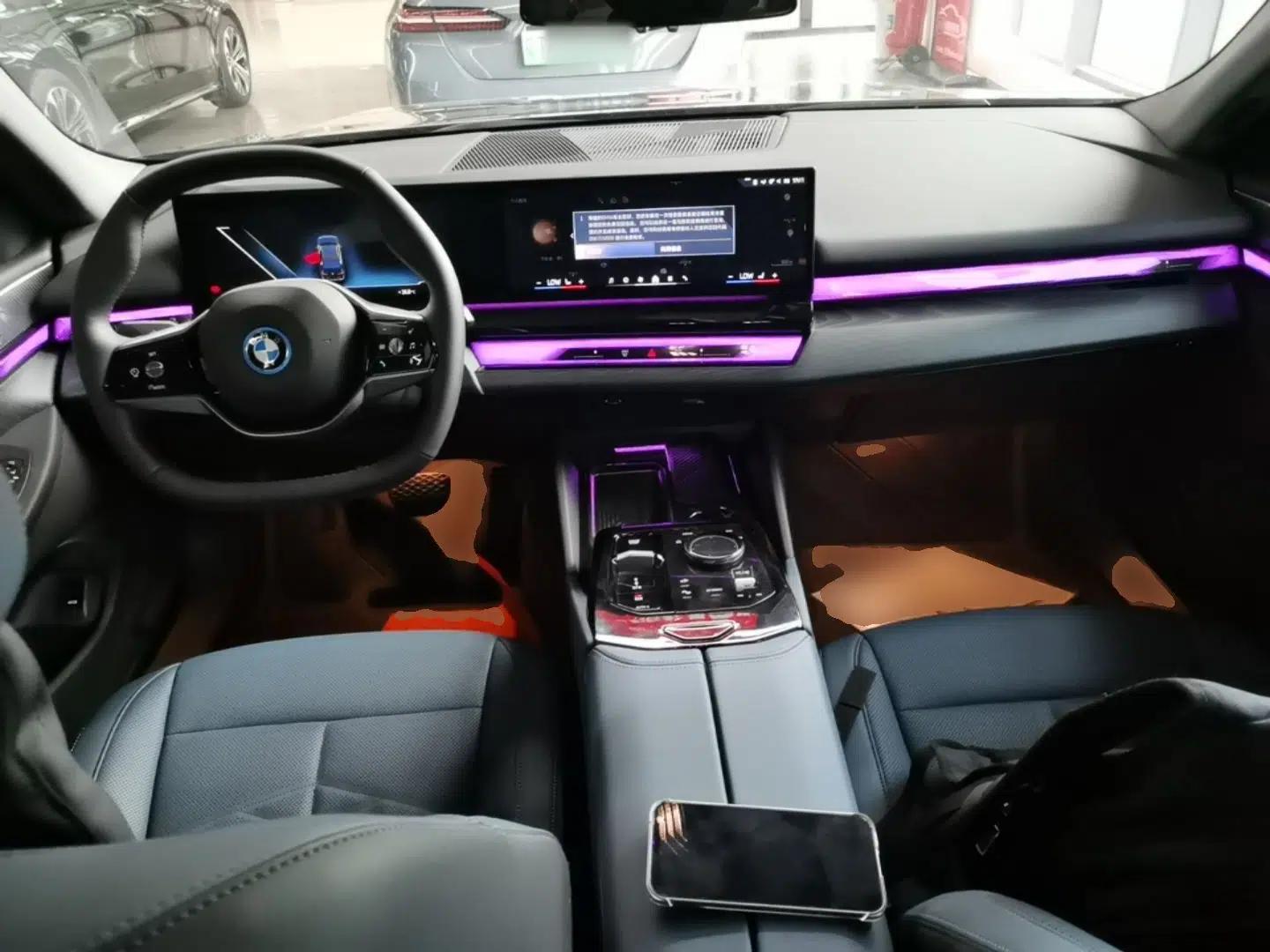 BMW i5 2024 eDrive 35L Prestige Luxury Package — миниатюра 12
