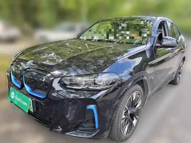 BMW iX3 2022 Leading Type