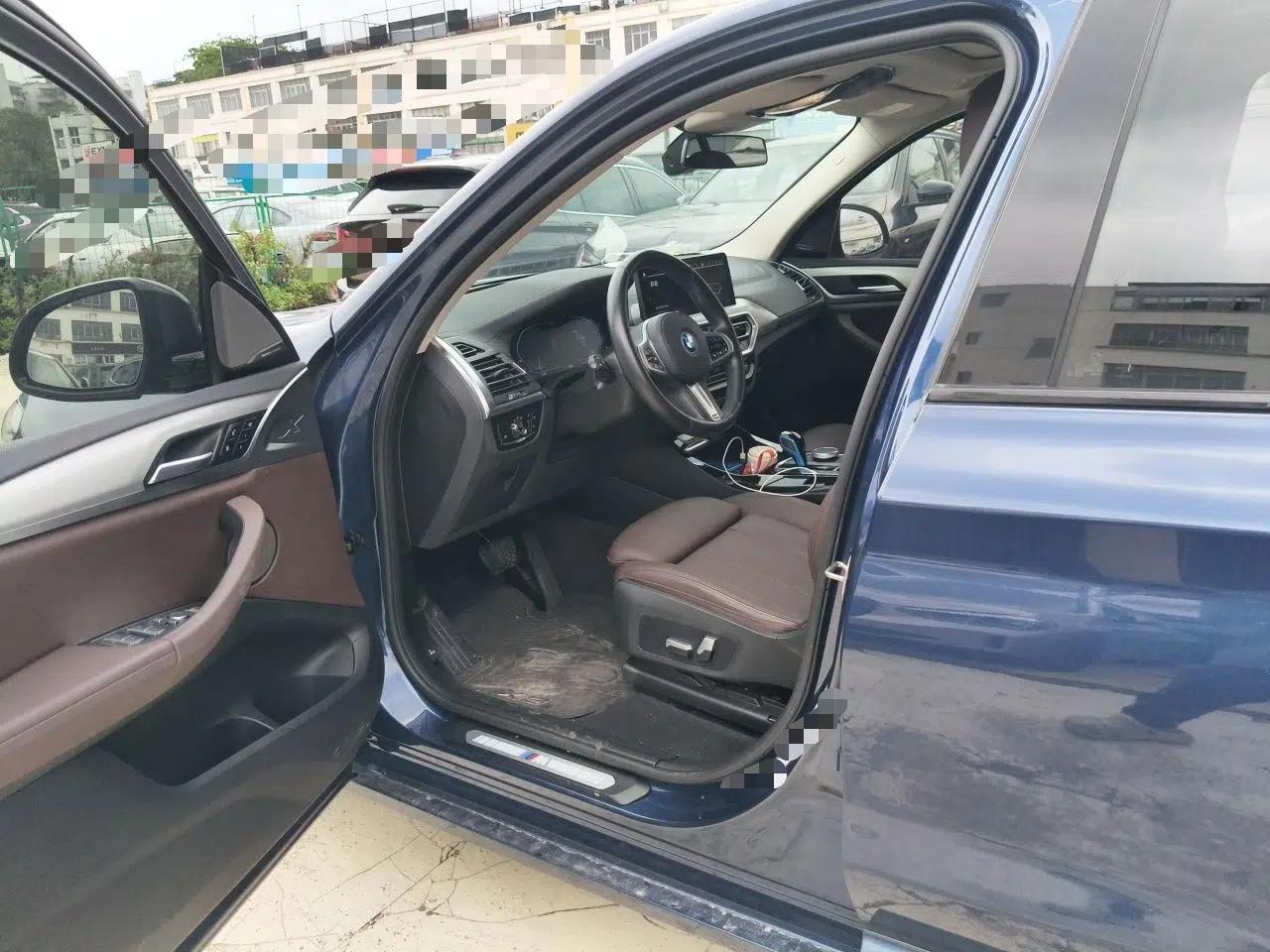 BMW iX3 2022 Leading Type — миниатюра 17