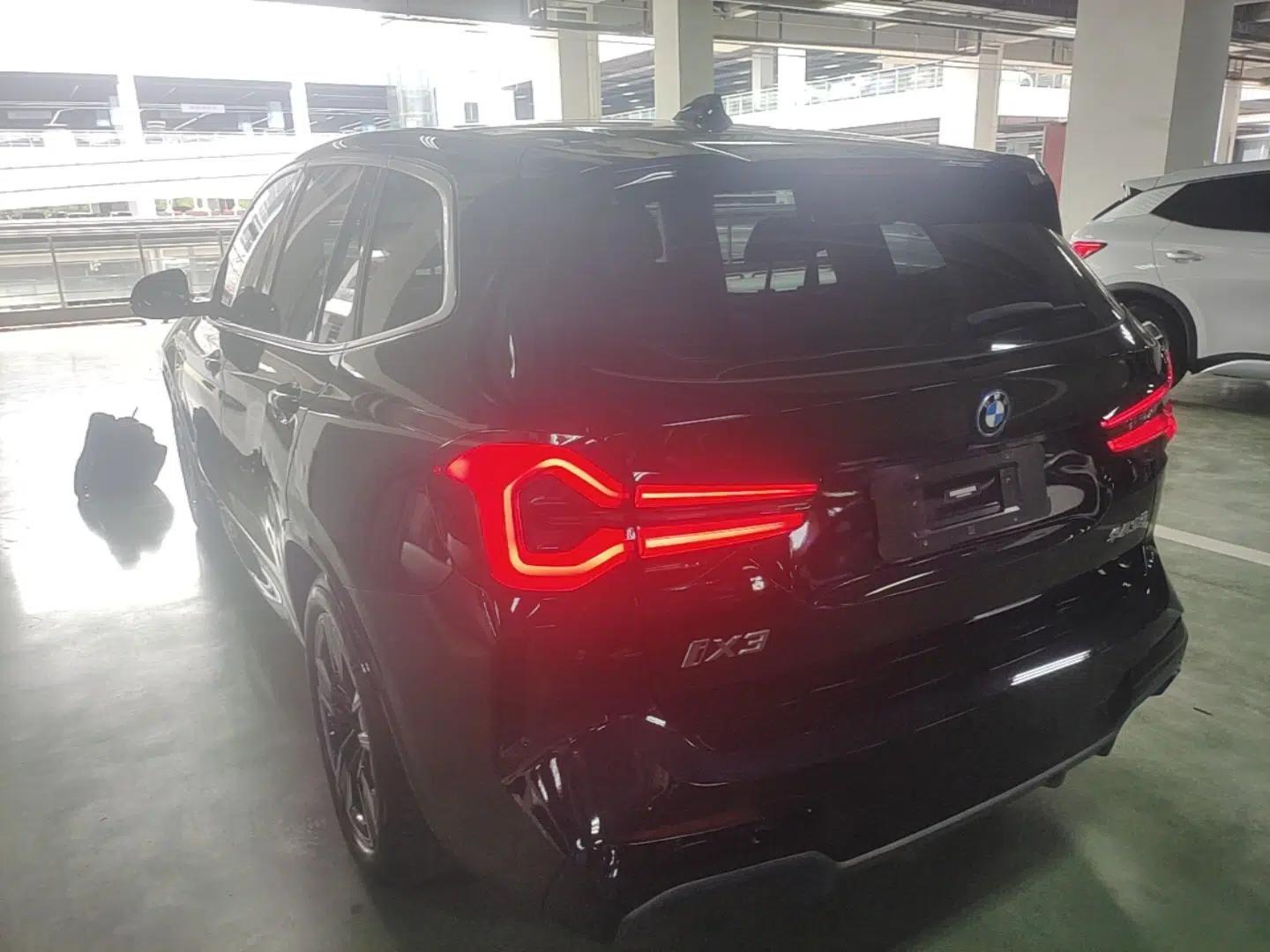 BMW iX3 2022 Leading Model — миниатюра 4