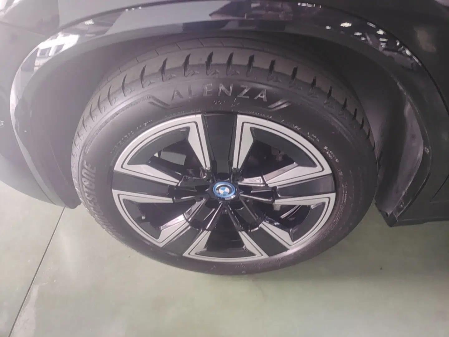 BMW iX3 2022 Leading Model — миниатюра 8