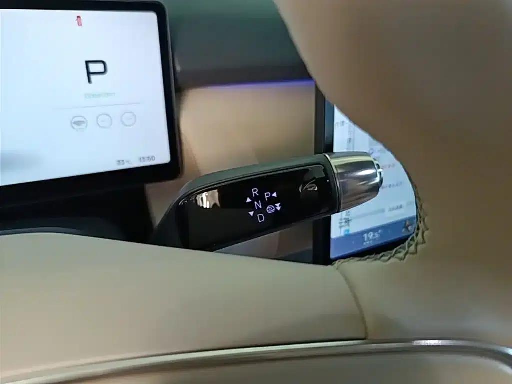 XPeng P7+ 2024 Model: Extended Battery Life (Max) — миниатюра 14