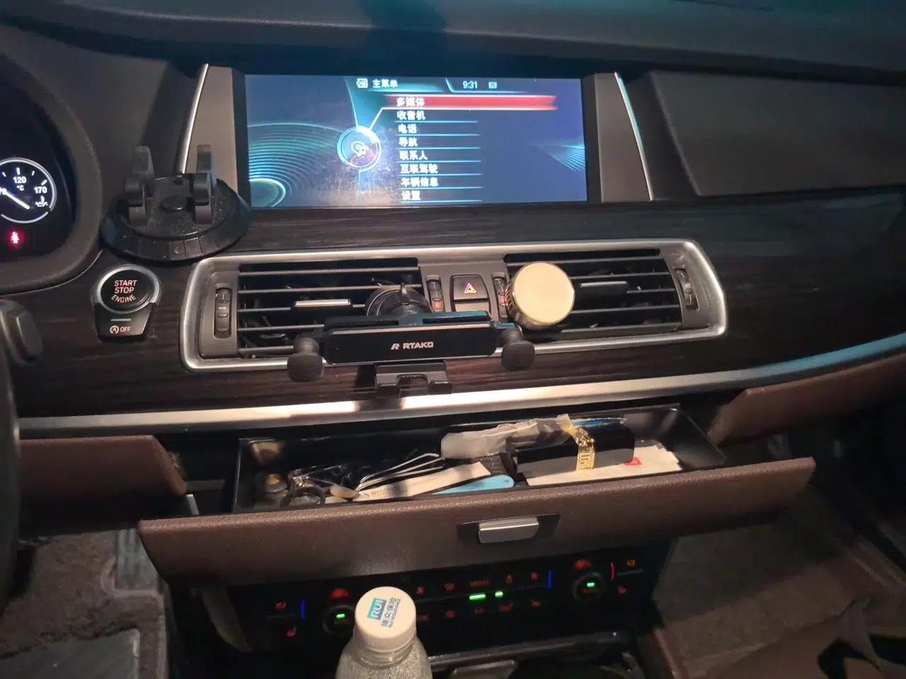 BMW 5 Series GT 2014 528i Luxury Edition — миниатюра 14