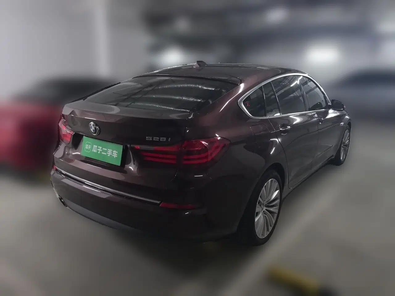 BMW 5 Series GT 2014 528i Luxury Edition — миниатюра 6