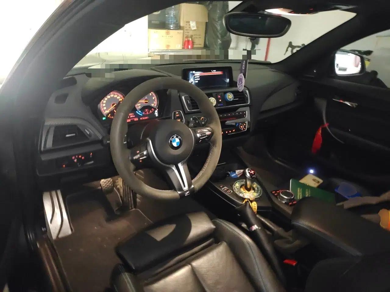 BMW M2 2016 M2 — миниатюра 10