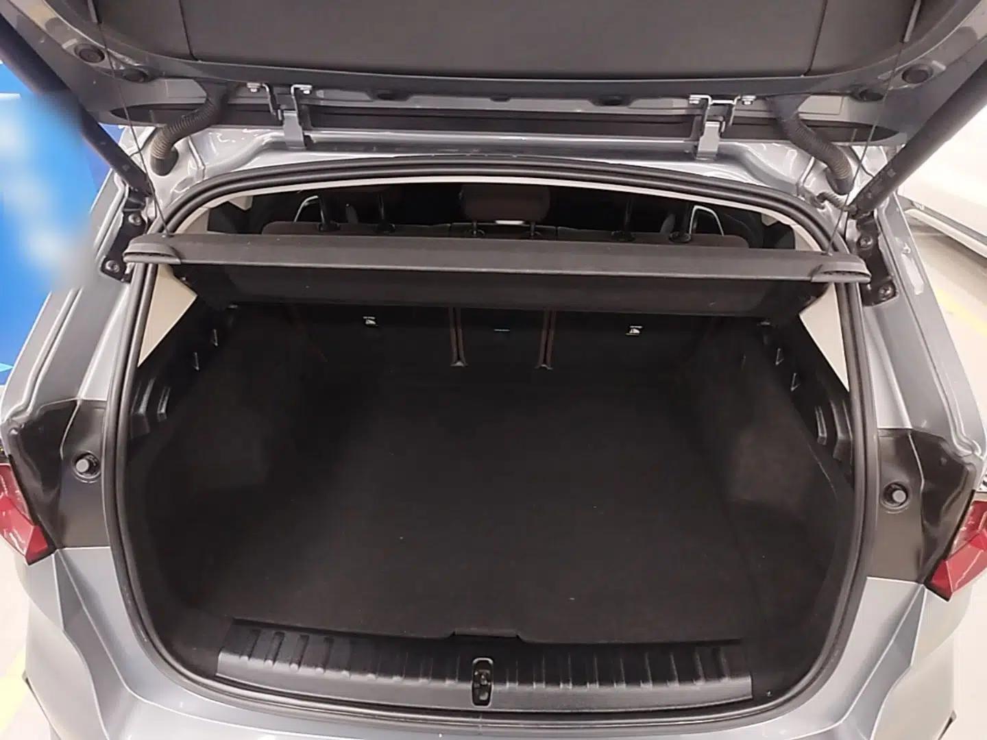 BMW iX1 2023 xDrive30L X Design Package — миниатюра 22