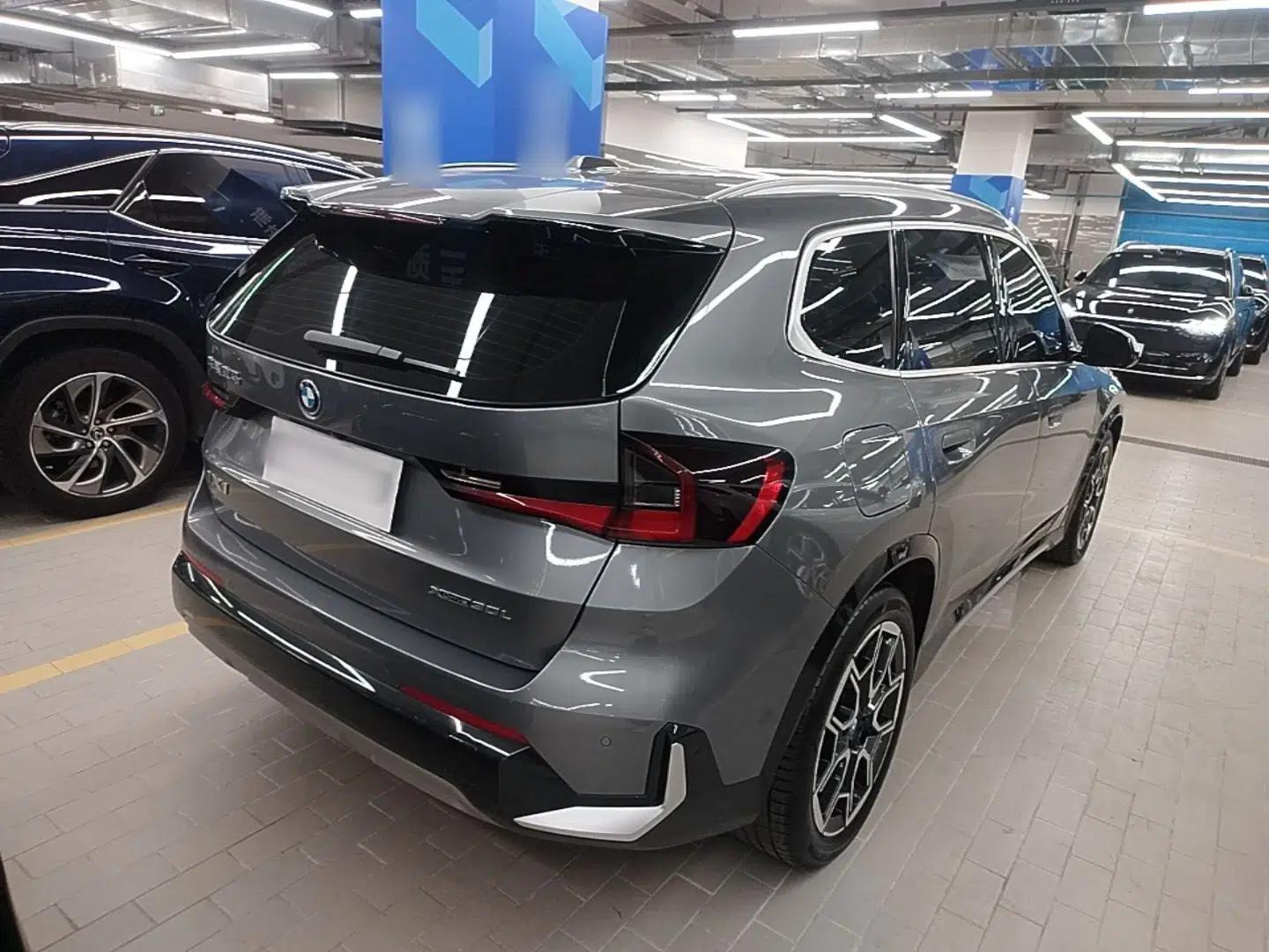 BMW iX1 2023 xDrive30L X Design Package — миниатюра 6