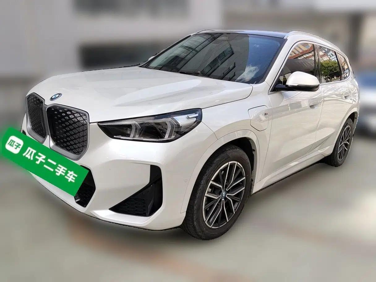 BMW iX1 2023 eDrive25L M Sport Package — миниатюра 1